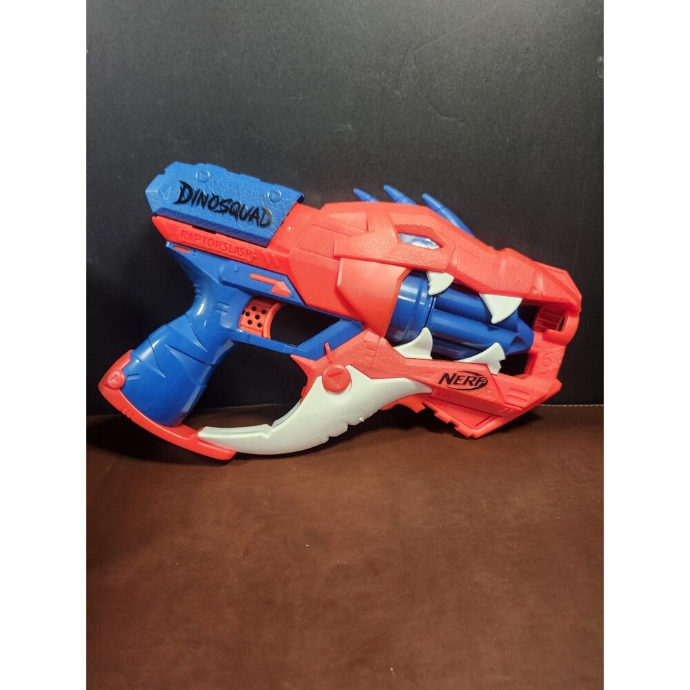 Nerf DinoSquad Raptor-Slash Dart Blaster, 6-Dart Rotating Drum, Slam Fire